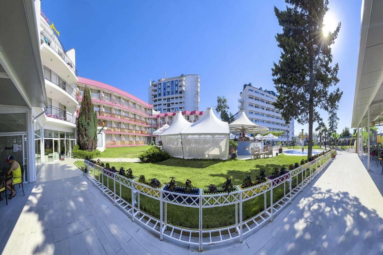 Flamingo Beach Hotel Sunny Beach Exterior foto